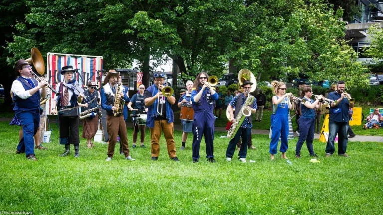 Emperor Norton&#039;s Stationary Marching Band